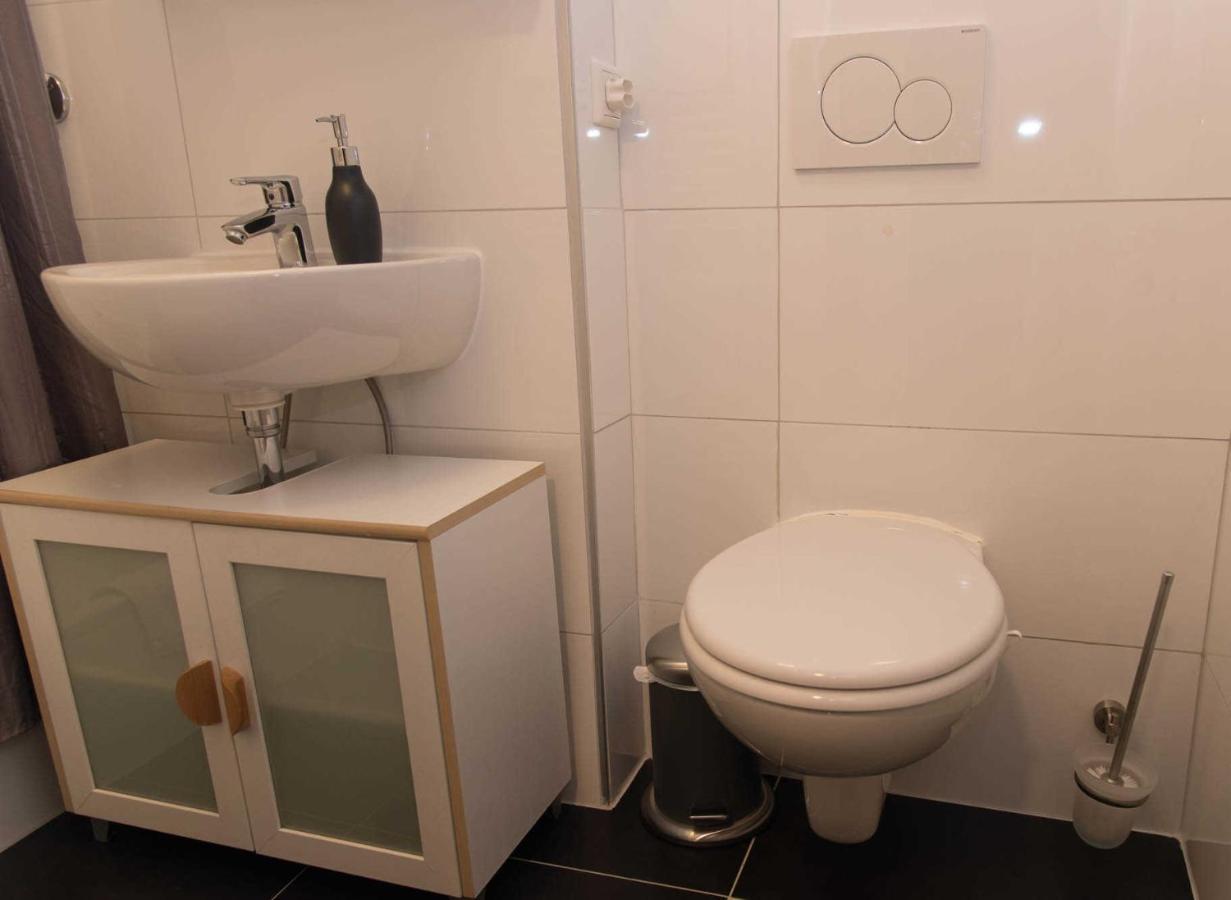 Ferienwohnung Unten Links Schilksee Dış mekan fotoğraf